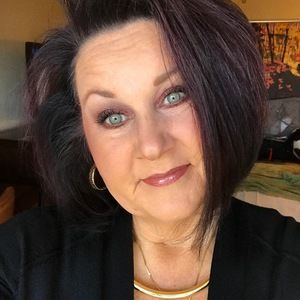 Meet your Posher, Robyn robertson